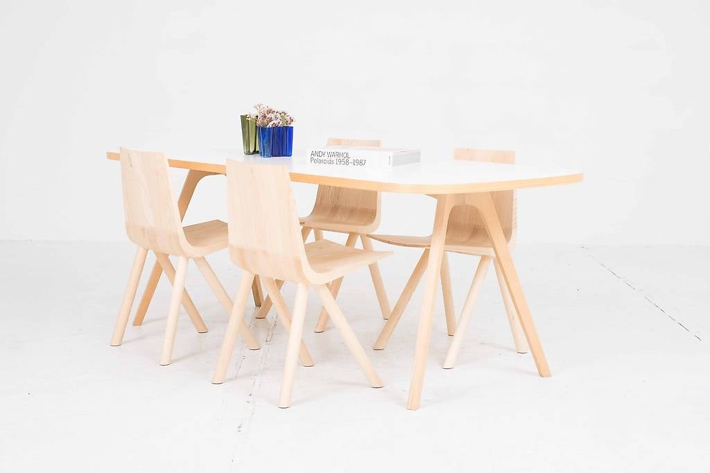 WOGG 43 Tisch von Jörg Boner