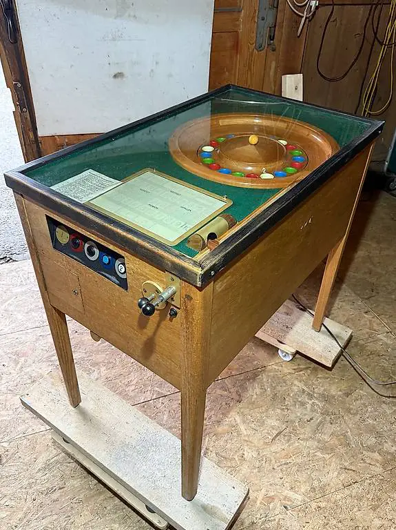 Roulette Tisch, elektrisch gesteuert, Einzelanfertigung