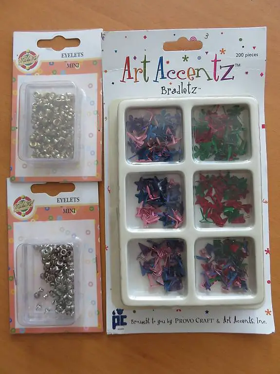 Eyelets / Ösen & Bradletz in diversen Formen & Farben