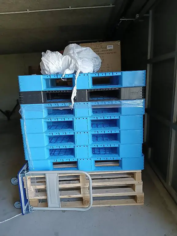 Kunststoff Paletten gratis