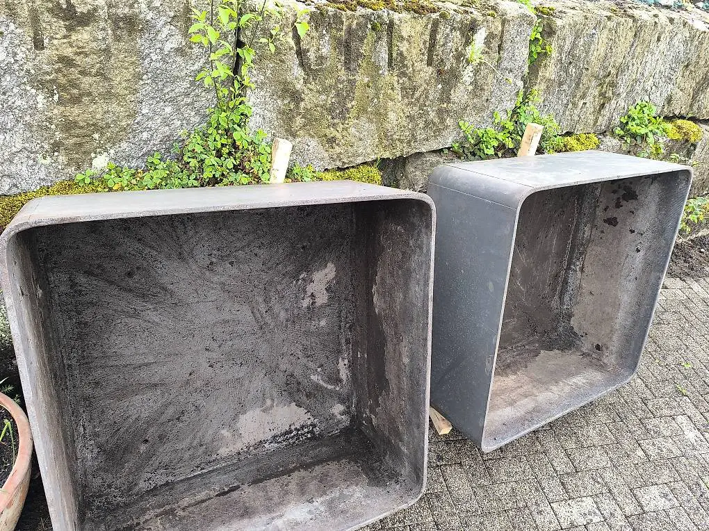 Eternit Delta 45 Pflanzengefässe Pflanzentröge 100x100