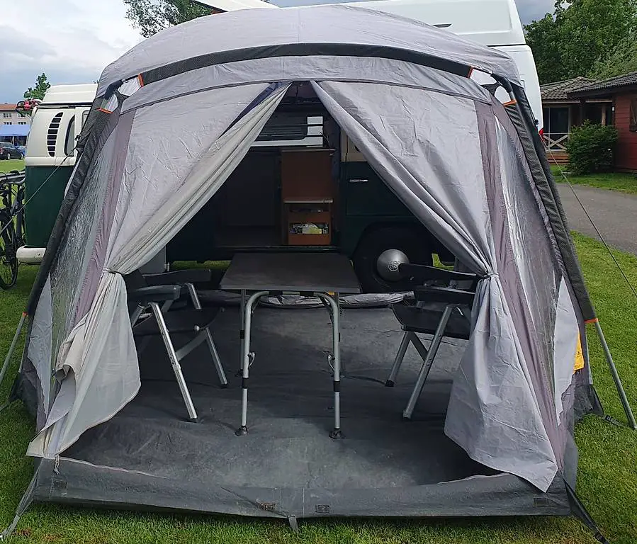 Berger Busvorzelt Liberta