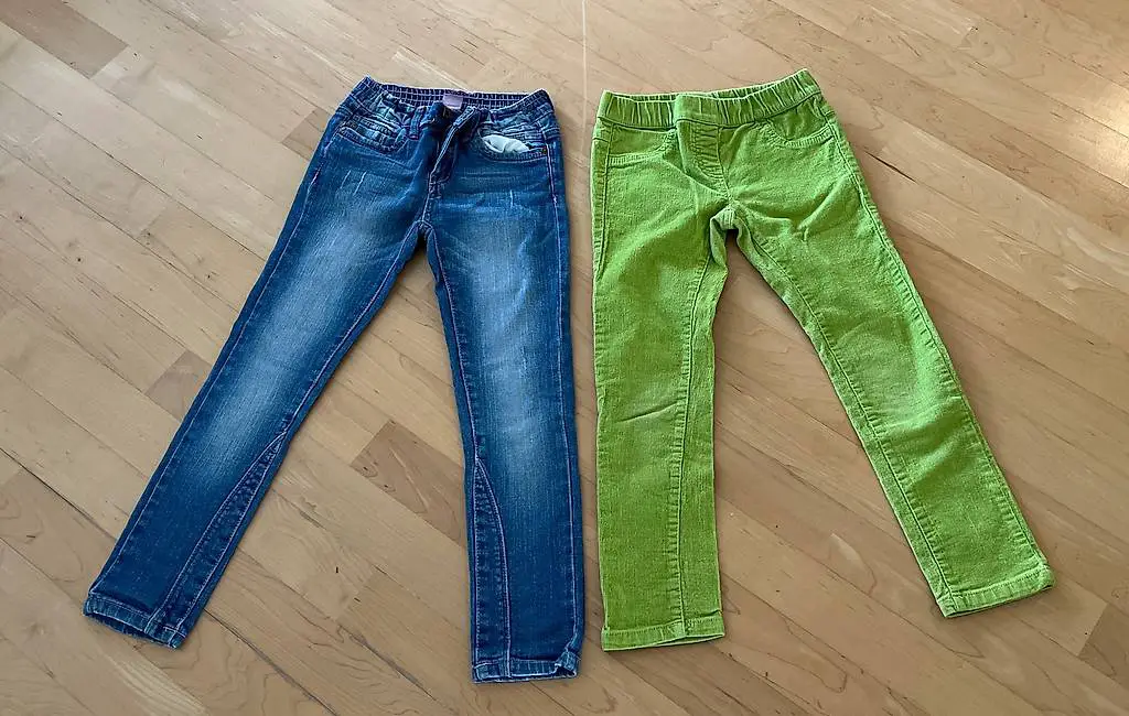 DIV Jeans Grösse 118 bis 122