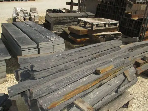  Palisaden Stelen Schiefer mit Rost anthrazit 3-7 cm dick