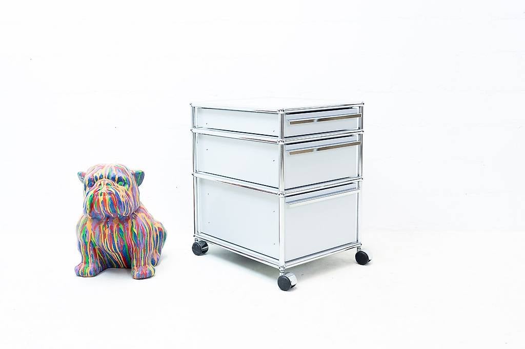 USM Haller Korpus Lichtgrau Nr. 5 - 6 Stück verfügbar