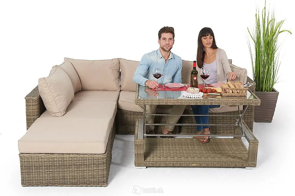  Rattan Lounge aus rundem Rattan