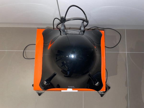 JBL Creature III Lautsprecher in Top-Zustand