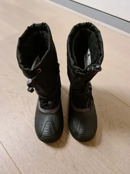 Winterstiefel Kamik Grsse 33/34 NEU