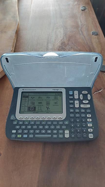 Texas Instruments Voyage 200