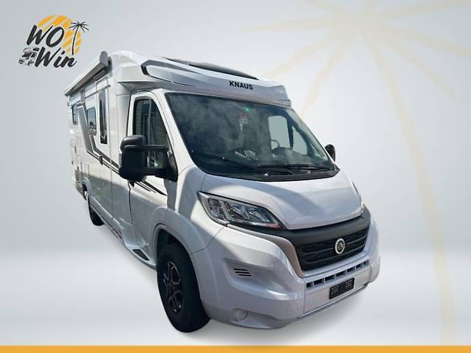 Knaus 4-Plätzer, Automat, Längsbett, AHK