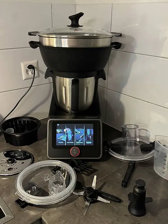 Robot cuisine Schneider 200.-