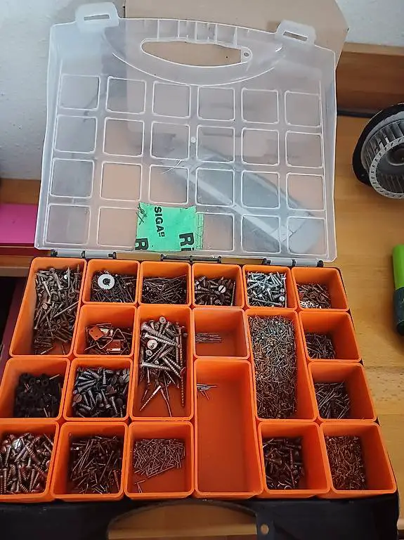 Schraubensortiment mit Sortierbox