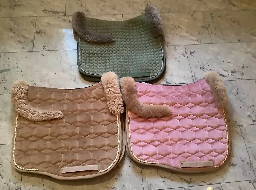 Mattes Schabracken, Grösse M, Neuwertig