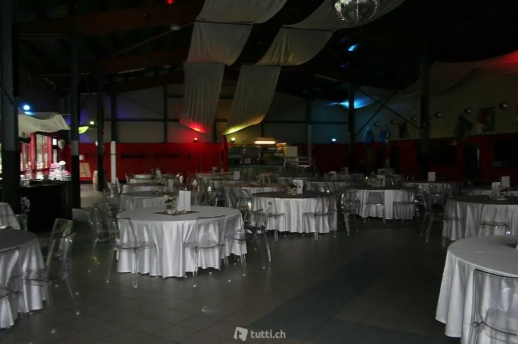 Ticino - Riviera - Affittiamo immobile commerciale - 750 mq.