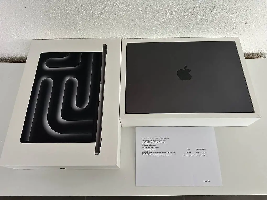 MacBook Pro 14" (M3 Pro, 1TB SSD, 18GB RAM) - Top Zustand