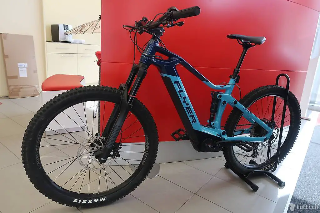 21er Flyer Uproc3 6.30, Grösse M