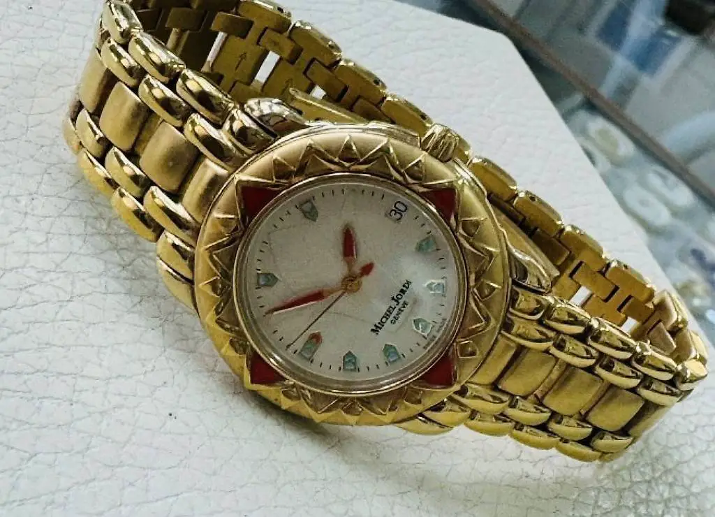 Schöne Michel Jordi Uhr