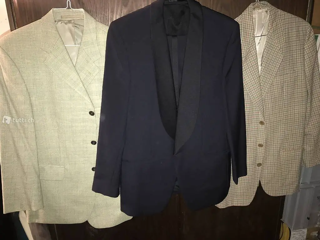 Kleidung, Gr.M-X mit Hosen, Krawatten