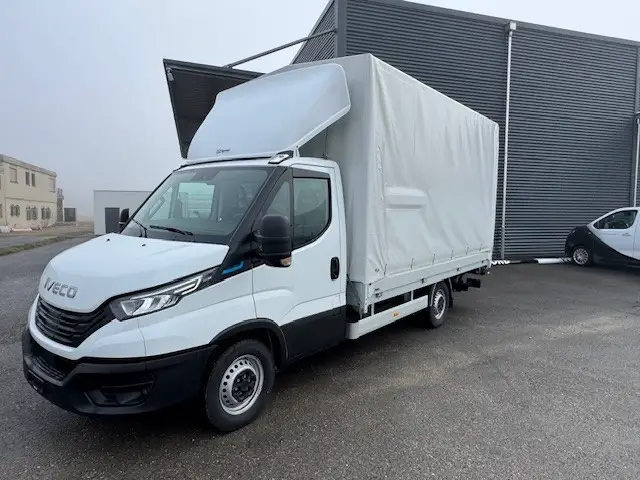 IVECO, 38S14E e Daily, Brücke-Verdeck