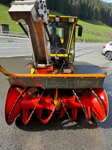 Schneefräse Trackless MTV-EC, Winterdienst