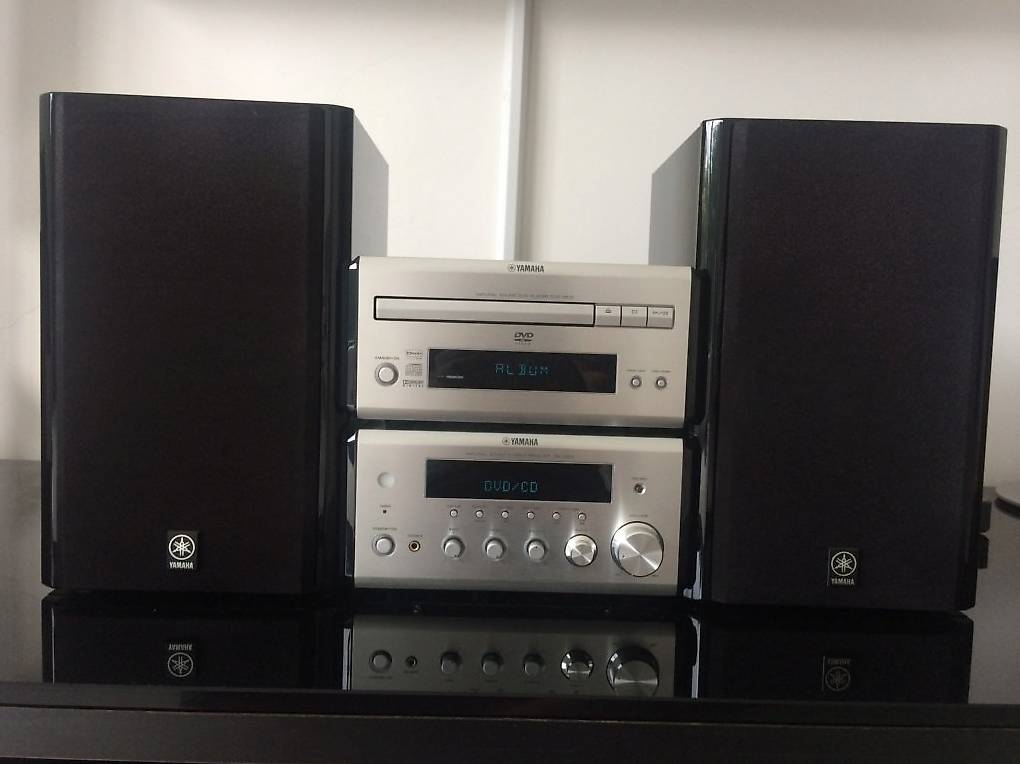 Yamaha Pianocraft RX-E810 HiFi Anlage