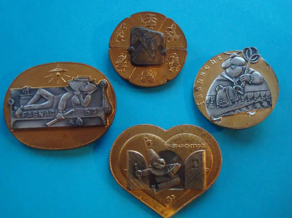 Plaketten Gold 1959-1960-1961-1962 Basel