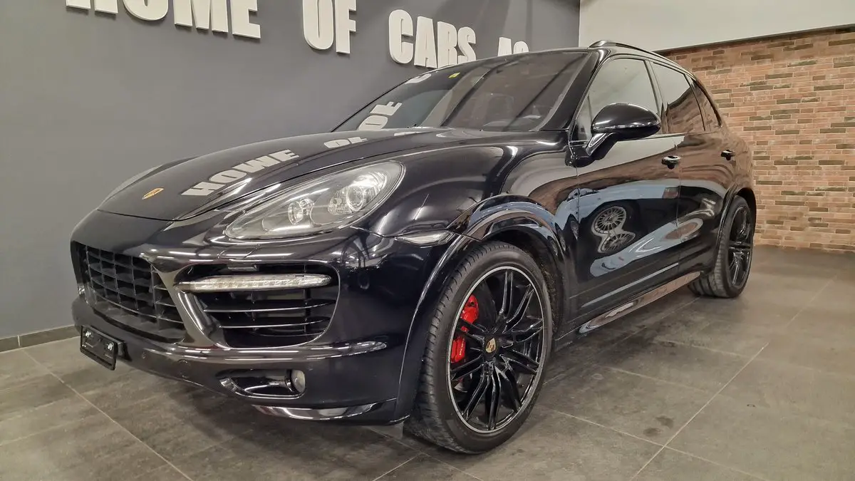 porsche cayenne gts