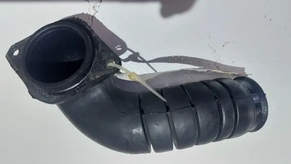 Polo G40 Ladeluftschlauch