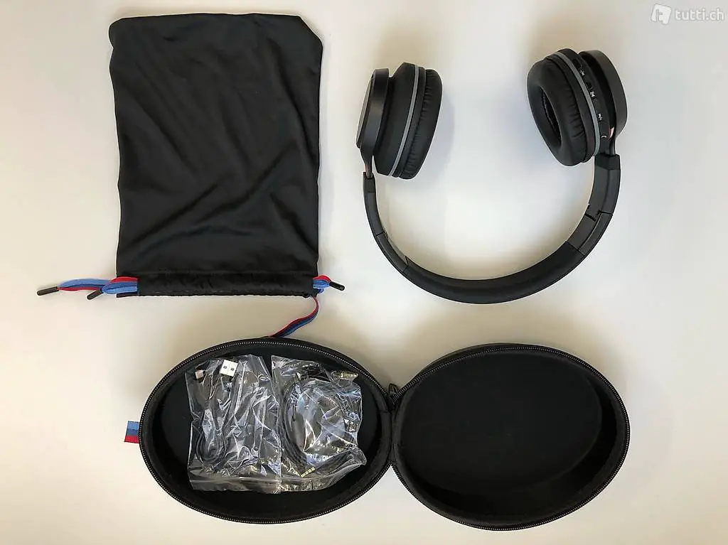 Neuwertige BMW M Lifestyle Bluetooth Kopfhörer