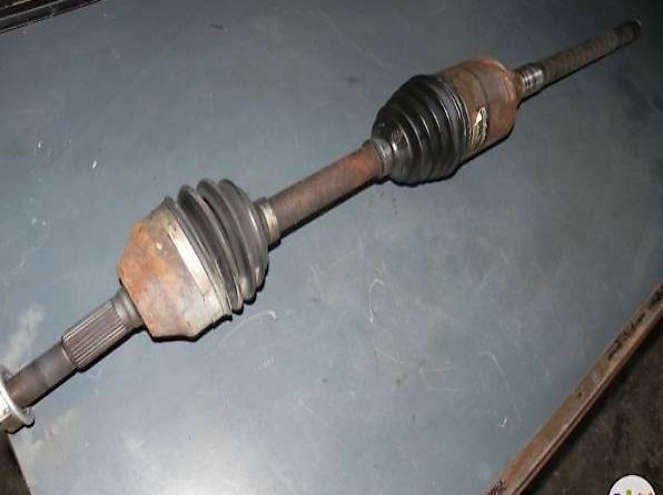  P52111780AB Antriebswelle V.R Jeep Cherokee 2.8CRD JG03