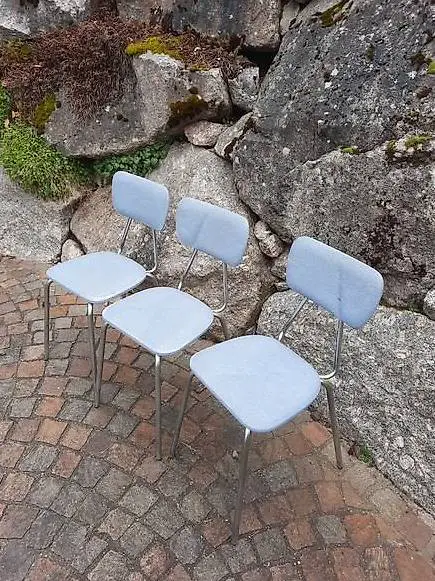 3 Vintage Küchenstühle mit Rückenlehne