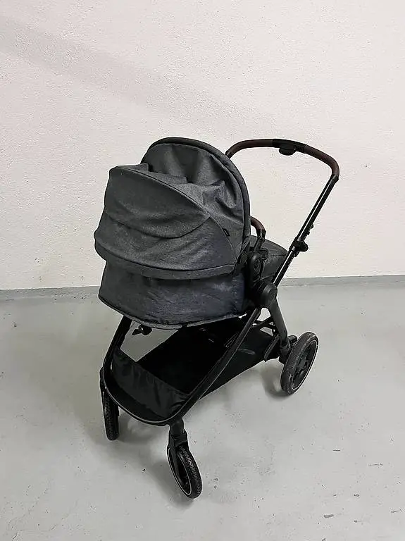Kinderwagen / Stroller Maxi Cosi Zelida S