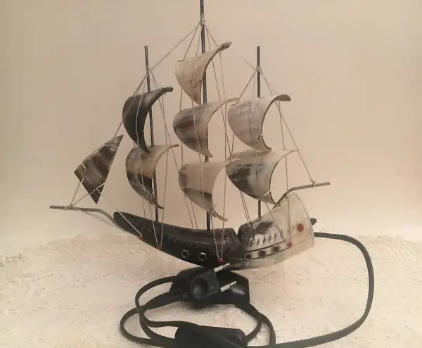 Lampada veliero vintage.