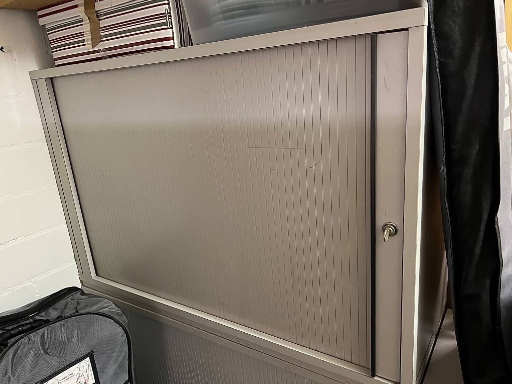 Aktenschrank gebraucht günstig abzugeben