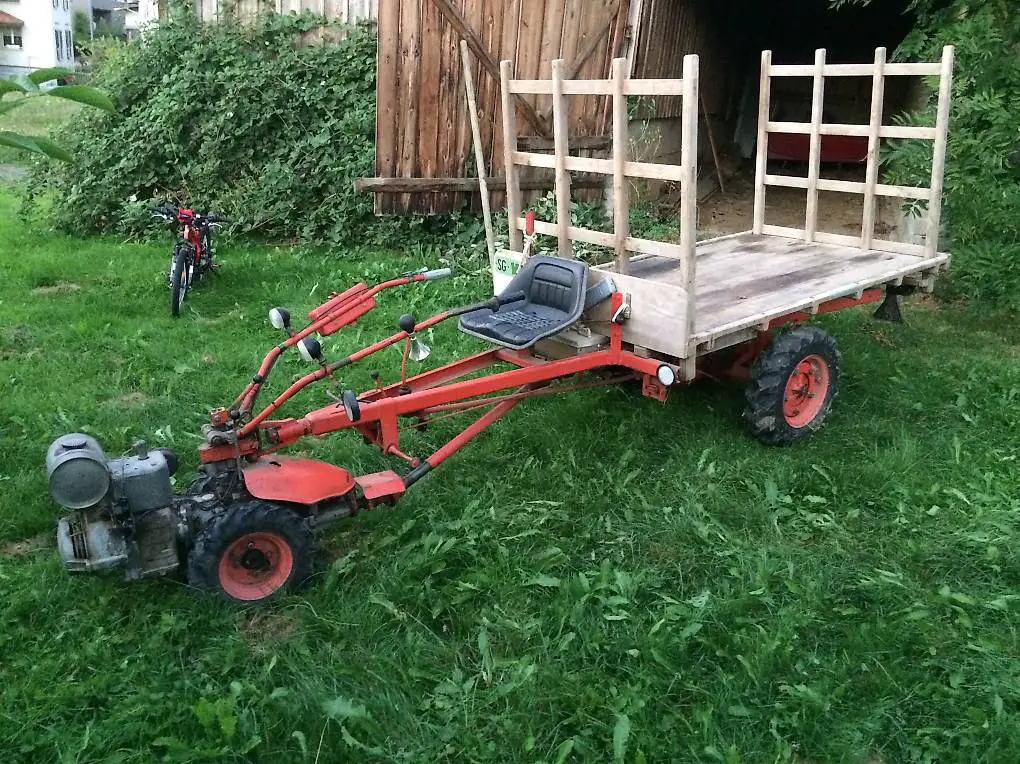 Einachser Sturm mit Treibachsanhänger