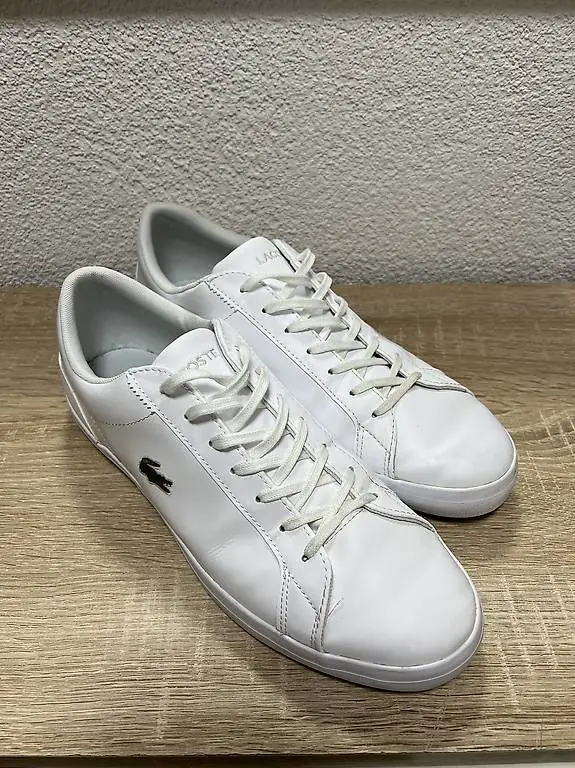 Lacoste Sneaker 43