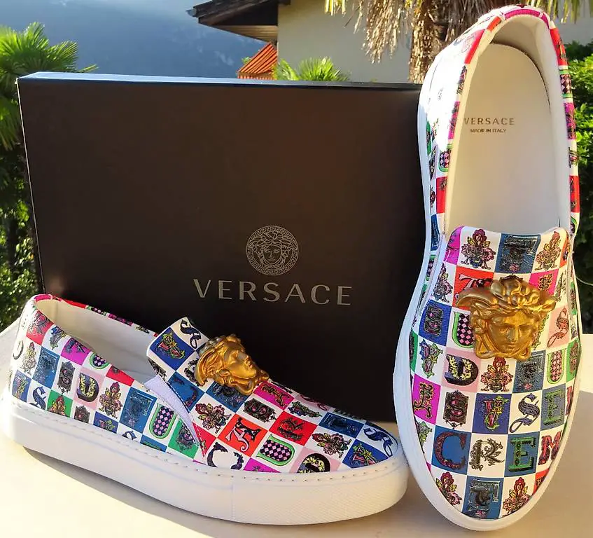 versace leather shoes size 36 and 38 original and new