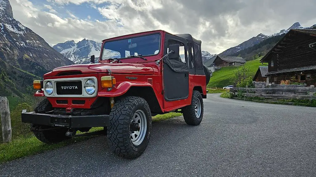 Toyota Land Cruiser FJ40