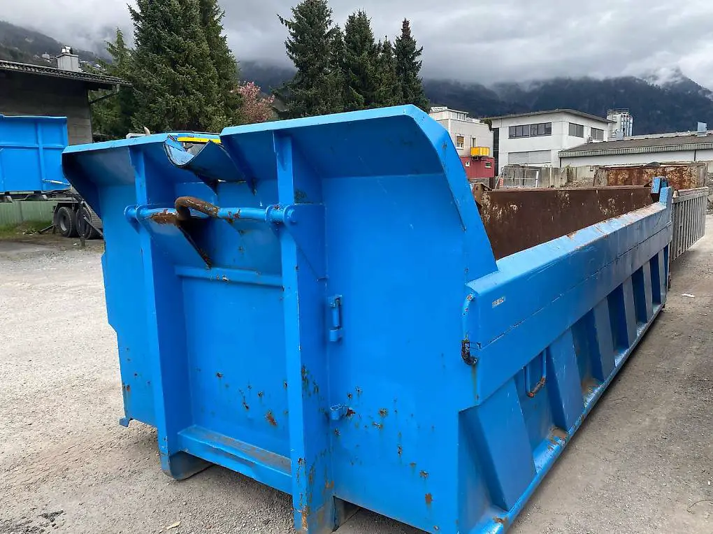 Abrollmulde Hakengerät