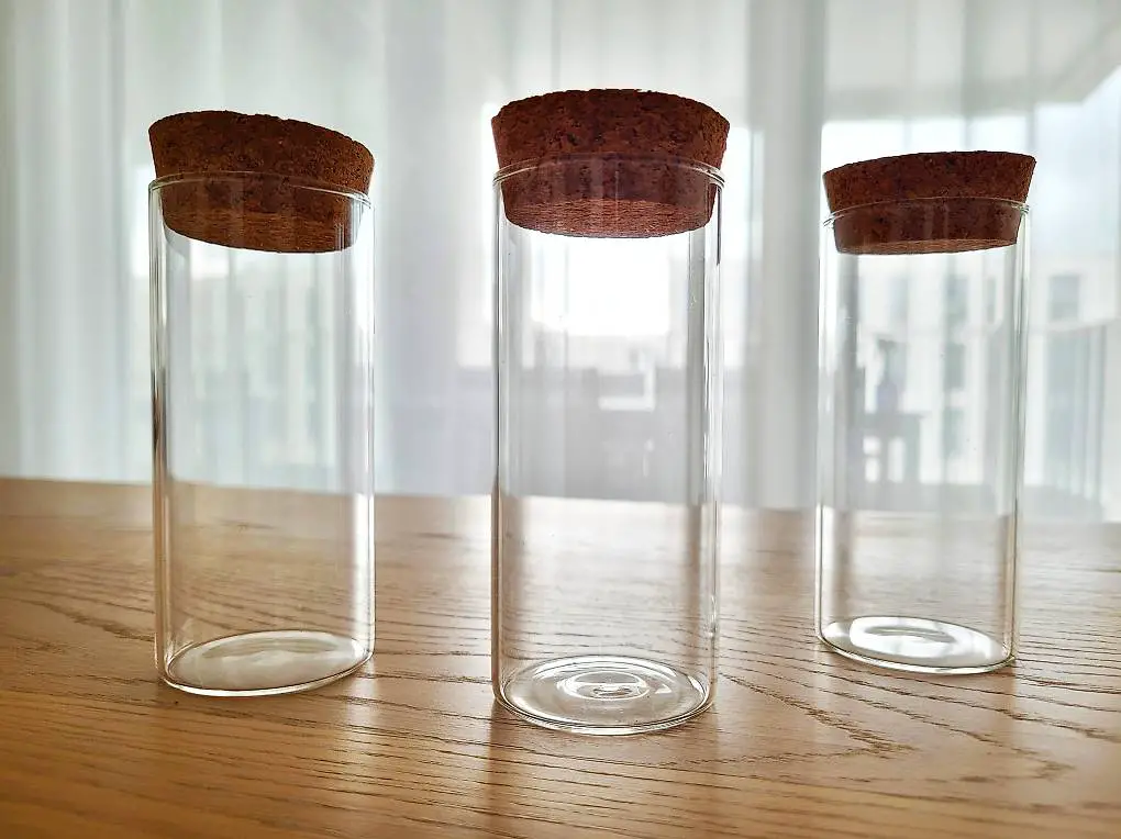 70 grosse Reagenzgläser mit Kork zum Befüllen (Gastgeschenk)