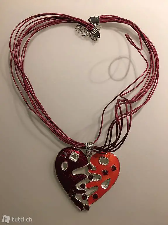 Kette mit Herzanhänger
