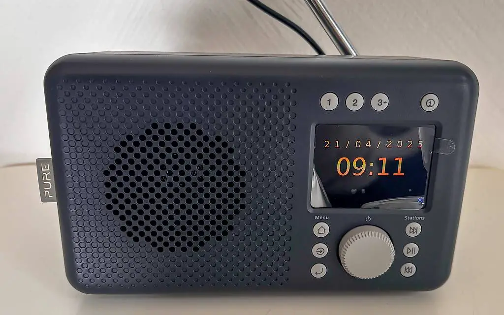 Pure Elan Connect Internetradio, DAB+, Bluetooth