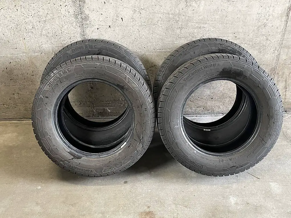 Continental VanContact Winterreifen 215/65 R16 C 2x4 2x5mm