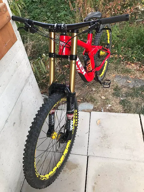 Trek Session 9.9 Downhillbike