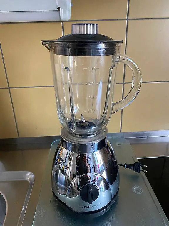 Leistungsstarker Clatronic Smoothie Maker - Top Zustand