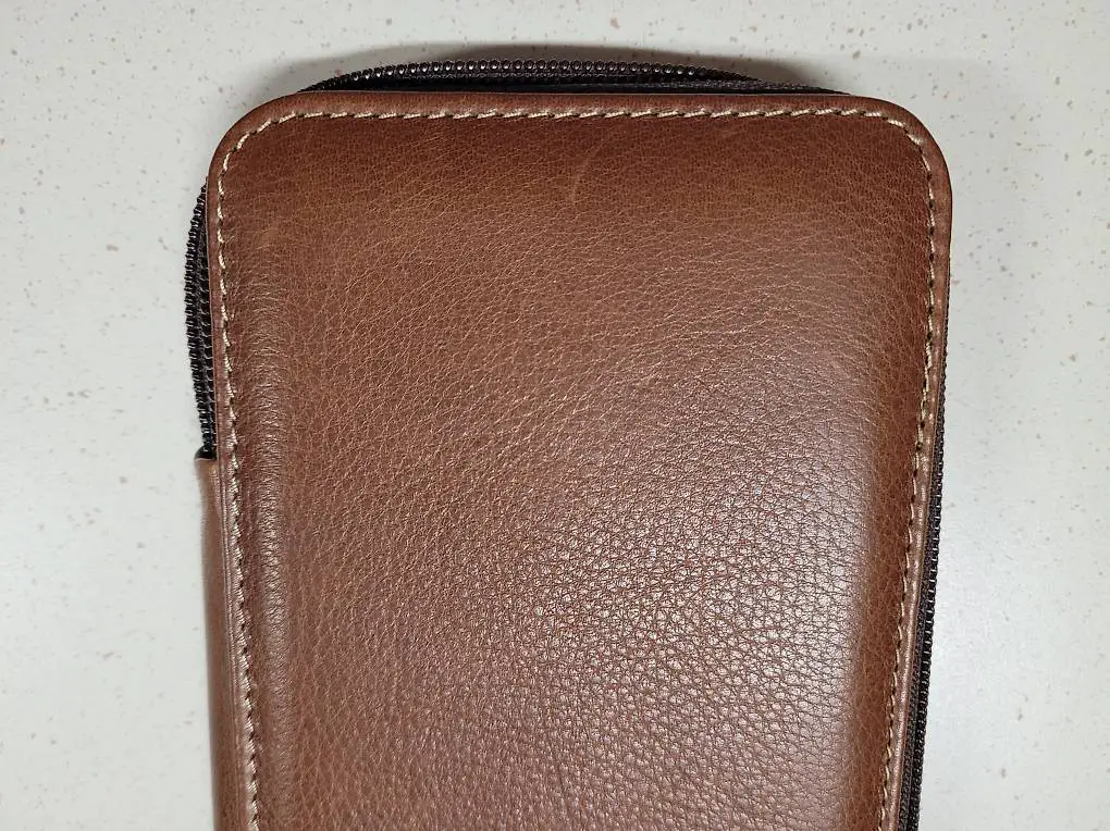 Krawattenetui / Lederetui / Behälter / Reisegepäck Krawatten