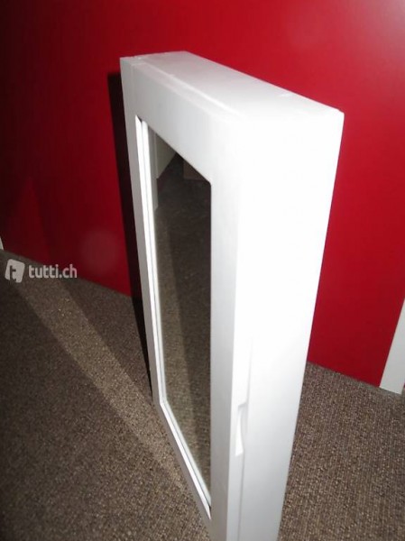 Schlüsselschränkli mit Spiegel