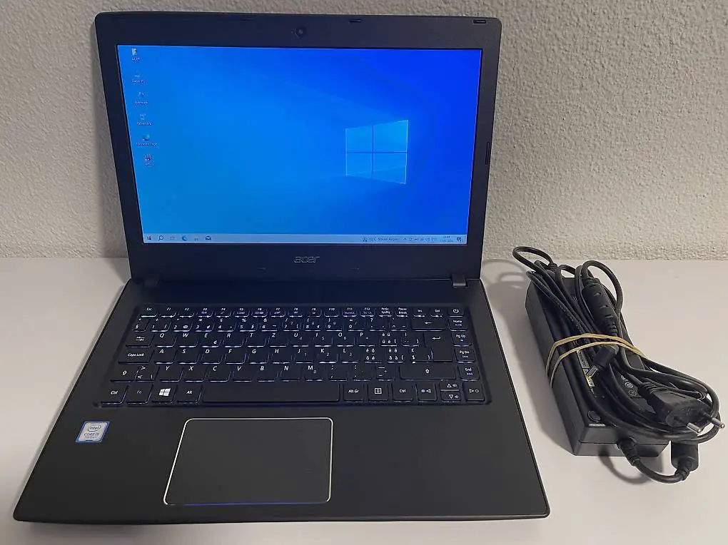 Acer TravelMate P249 13?