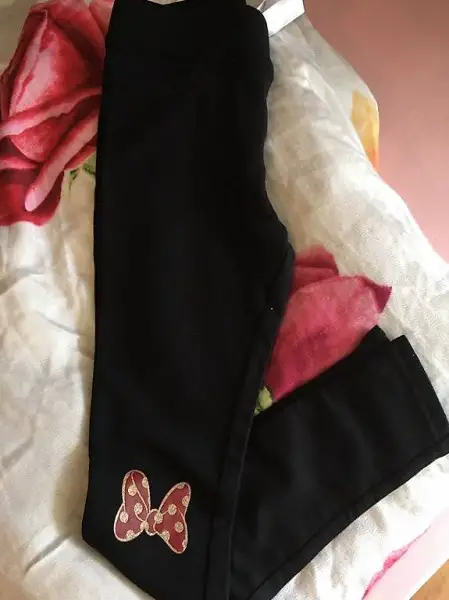 Leggings schwarz mit Mäscheli Gr. 122/128