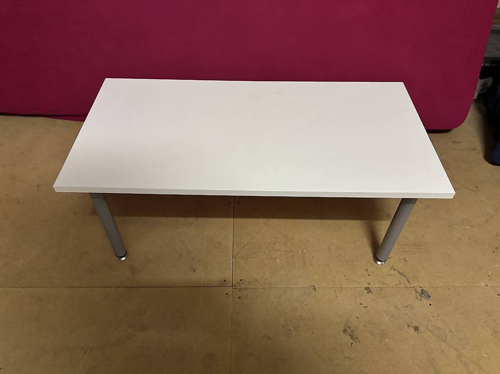 Tisch für zB Tierkäfig